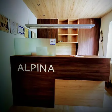 Konukevi Alpina