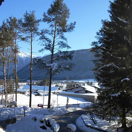 Alpina Guest house